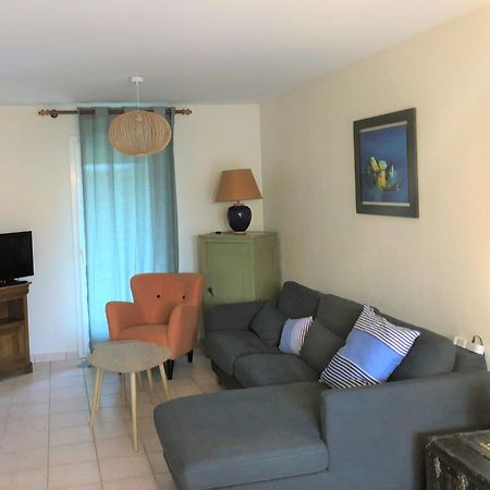 Agreable Maison Ensoleillee Avec Jardin Arbore Villa Le Château-dʼOléron Buitenkant foto